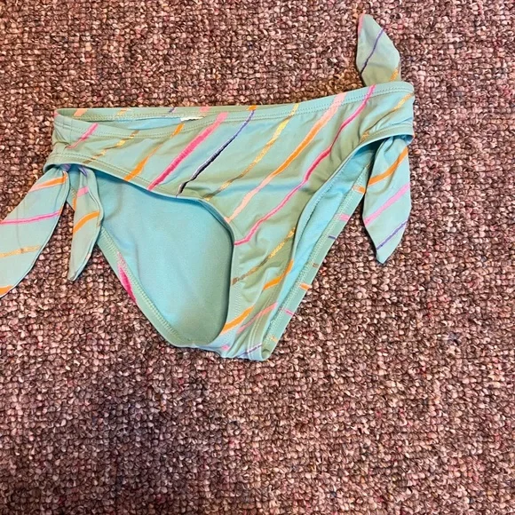 Target swimsuit - Picture 2 of 3